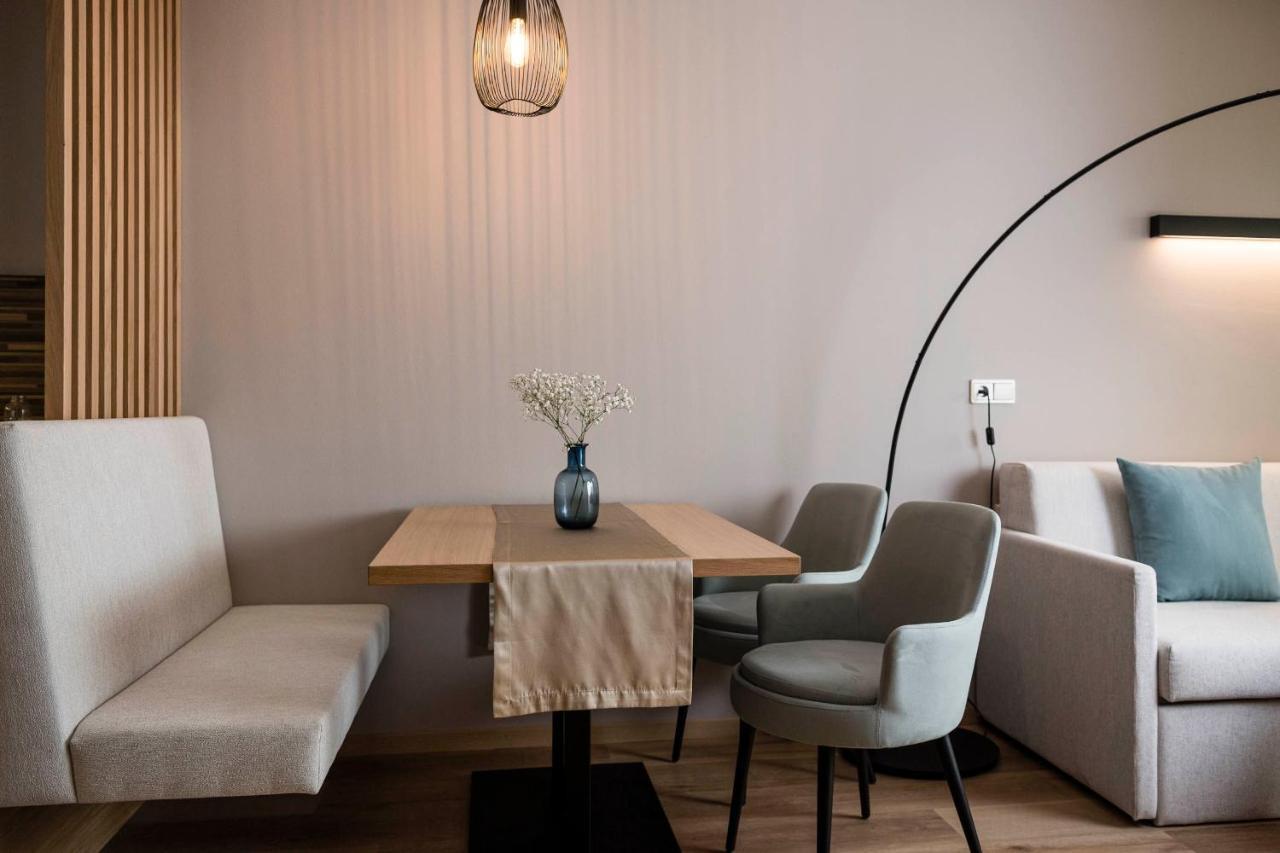 טירולו Appartementhaus Residence Hirzer מראה חיצוני תמונה