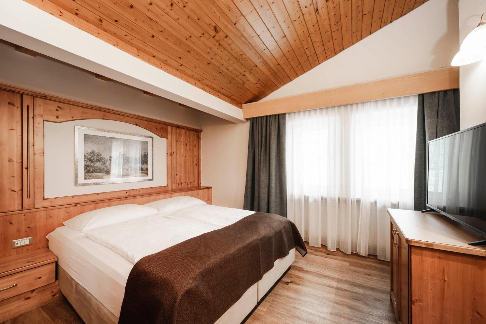 טירולו Appartementhaus Residence Hirzer חדר תמונה